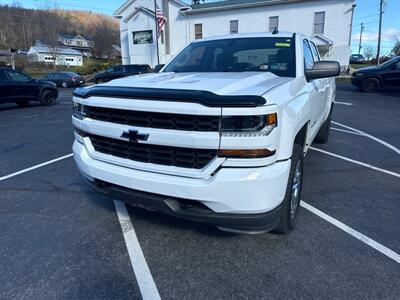 2019 Chevrolet Silverado 1500 Custom  LD Double Cab 4x4 - Photo 13 - Hesston, PA 16647