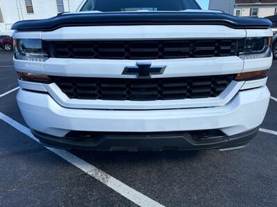 2019 Chevrolet Silverado 1500 Custom  LD Double Cab 4x4 - Photo 17 - Hesston, PA 16647