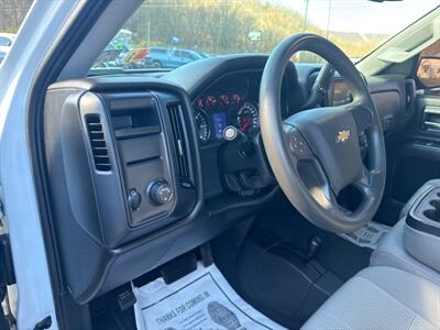 2019 Chevrolet Silverado 1500 Custom  LD Double Cab 4x4 - Photo 32 - Hesston, PA 16647