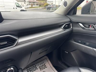 2018 Mazda CX-5 Touring  AWD - Photo 31 - Hesston, PA 16647