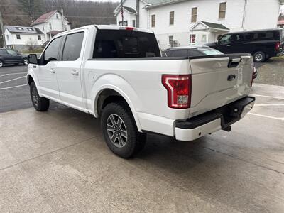 2016 Ford F-150 XLT  SuperCrew 4x4 - Photo 6 - Hesston, PA 16647