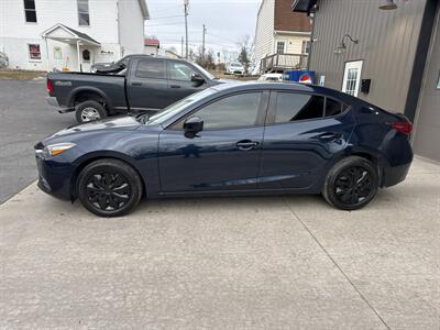 2018 Mazda MAZDA3 Sport   - Photo 8 - Hesston, PA 16647