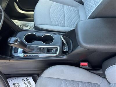 2020 Chevrolet Equinox LT AWD - Photo 27 - Hesston, PA 16647