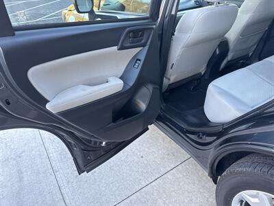 2015 Subaru Forester 2.5i Premium  AWD - Photo 34 - Hesston, PA 16647