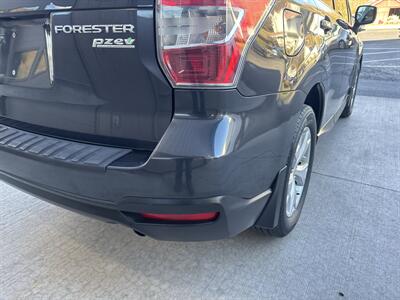 2015 Subaru Forester 2.5i Premium  AWD - Photo 19 - Hesston, PA 16647