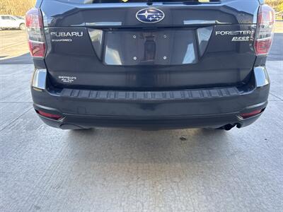 2015 Subaru Forester 2.5i Premium  AWD - Photo 18 - Hesston, PA 16647
