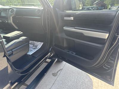 2016 Toyota Tundra Limited  Crewmax 4x4 - Photo 44 - Hesston, PA 16647