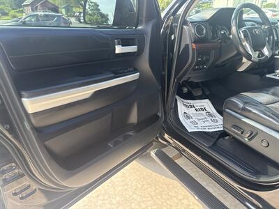 2016 Toyota Tundra Limited  Crewmax 4x4 - Photo 26 - Hesston, PA 16647