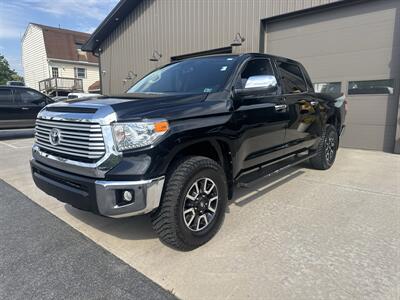 2016 Toyota Tundra Limited  Crewmax 4x4 - Photo 9 - Hesston, PA 16647