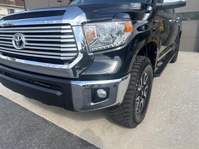 2016 Toyota Tundra Limited  Crewmax 4x4 - Photo 14 - Hesston, PA 16647