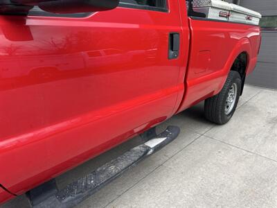 2016 Ford F-250 XL 4X4 - Photo 14 - Hesston, PA 16647