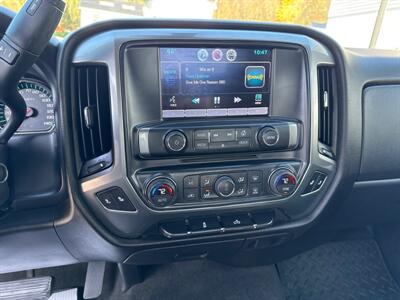 2015 Chevrolet Silverado 1500 LT  Double Cab 4X4 - Photo 40 - Hesston, PA 16647