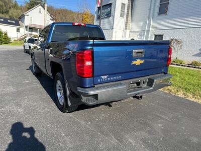 2015 Chevrolet Silverado 1500 LT  Double Cab 4X4 - Photo 8 - Hesston, PA 16647