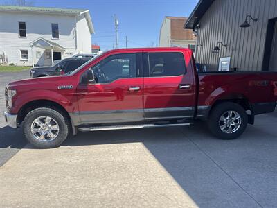2016 Ford F-150 XLT  SuperCrew 4x4 - Photo 7 - Hesston, PA 16647