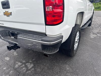 2018 Chevrolet Silverado 2500 Work Truck  Double Cab 4X4 - Photo 26 - Hesston, PA 16647