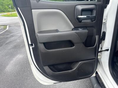 2018 Chevrolet Silverado 2500 Work Truck  Double Cab 4X4 - Photo 46 - Hesston, PA 16647