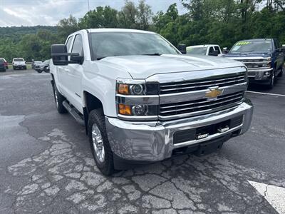 2018 Chevrolet Silverado 2500 Work Truck  Double Cab 4X4 - Photo 17 - Hesston, PA 16647
