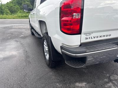 2018 Chevrolet Silverado 2500 Work Truck  Double Cab 4X4 - Photo 24 - Hesston, PA 16647