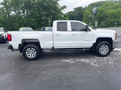 2018 Chevrolet Silverado 2500 Work Truck  Double Cab 4X4 - Photo 4 - Hesston, PA 16647