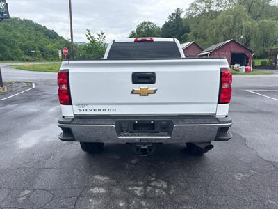 2018 Chevrolet Silverado 2500 Work Truck  Double Cab 4X4 - Photo 8 - Hesston, PA 16647