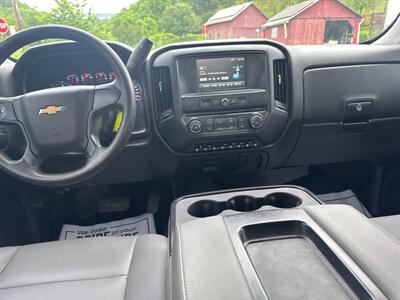 2018 Chevrolet Silverado 2500 Work Truck  Double Cab 4X4 - Photo 48 - Hesston, PA 16647