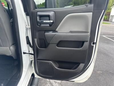 2018 Chevrolet Silverado 2500 Work Truck  Double Cab 4X4 - Photo 50 - Hesston, PA 16647
