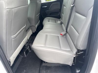2018 Chevrolet Silverado 2500 Work Truck  Double Cab 4X4 - Photo 47 - Hesston, PA 16647