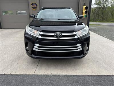 2018 Toyota Highlander XLE  AWD - Photo 9 - Hesston, PA 16647