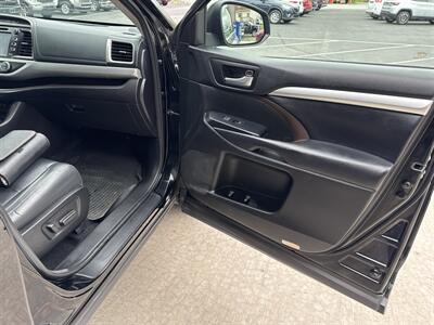 2018 Toyota Highlander XLE  AWD - Photo 39 - Hesston, PA 16647
