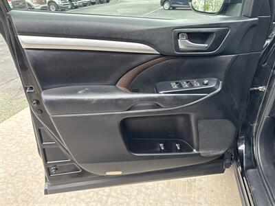 2018 Toyota Highlander XLE  AWD - Photo 21 - Hesston, PA 16647