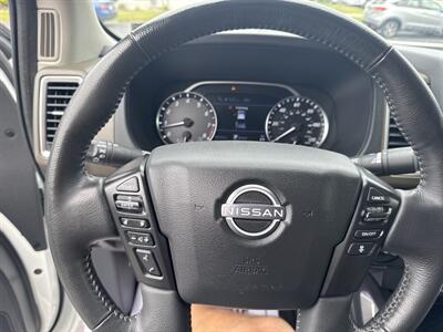2022 Nissan Frontier SV  Crew Cab 4x4 - Photo 34 - Hesston, PA 16647
