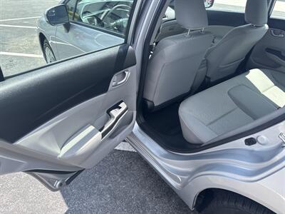 2015 Honda Civic LX   - Photo 27 - Hesston, PA 16647