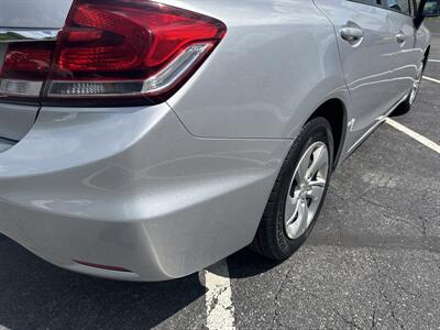 2015 Honda Civic LX   - Photo 16 - Hesston, PA 16647