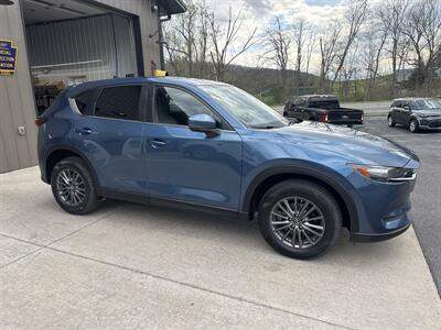 2019 Mazda CX-5 Touring  AWD - Photo 2 - Hesston, PA 16647