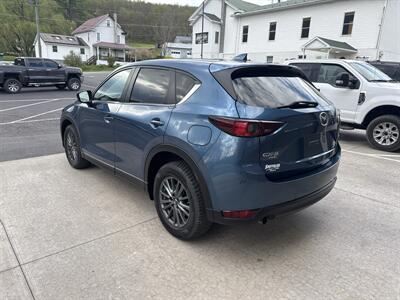 2019 Mazda CX-5 Touring  AWD - Photo 6 - Hesston, PA 16647