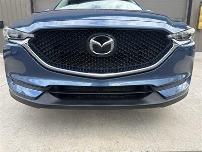2019 Mazda CX-5 Touring  AWD - Photo 12 - Hesston, PA 16647