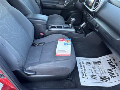 2016 Toyota Tacoma TRD Off-Road  Double Cab 4x4 - Photo 43 - Hesston, PA 16647