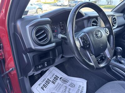 2016 Toyota Tacoma TRD Off-Road  Double Cab 4x4 - Photo 26 - Hesston, PA 16647
