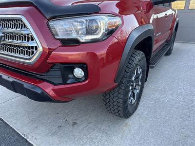 2016 Toyota Tacoma TRD Off-Road  Double Cab 4x4 - Photo 13 - Hesston, PA 16647