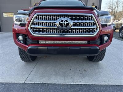 2016 Toyota Tacoma TRD Off-Road  Double Cab 4x4 - Photo 12 - Hesston, PA 16647