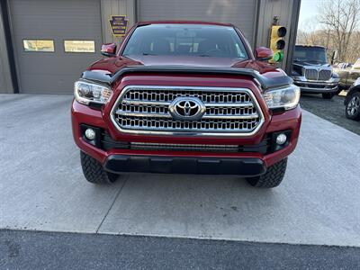 2016 Toyota Tacoma TRD Off-Road  Double Cab 4x4 - Photo 9 - Hesston, PA 16647