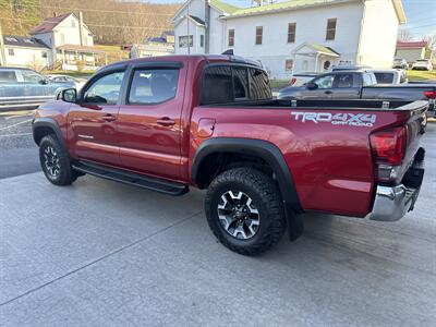 2016 Toyota Tacoma TRD Off-Road  Double Cab 4x4 - Photo 6 - Hesston, PA 16647