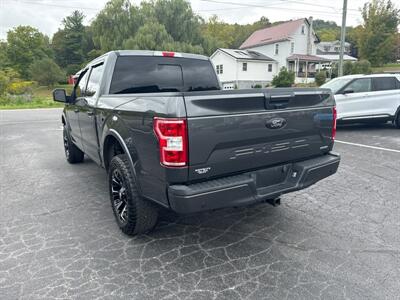 2018 Ford F-150 XLT  Crew Cab 4x4 - Photo 9 - Hesston, PA 16647