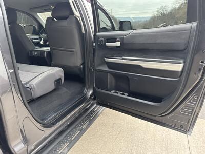 2016 Toyota Tundra TRD Pro  CrewMax 4x4 - Photo 41 - Hesston, PA 16647