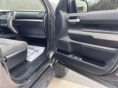 2016 Toyota Tundra TRD Pro  CrewMax 4x4 - Photo 43 - Hesston, PA 16647