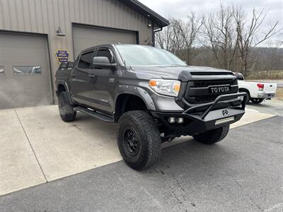 2016 Toyota Tundra TRD Pro  CrewMax 4x4 - Photo 12 - Hesston, PA 16647