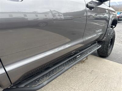 2016 Toyota Tundra TRD Pro  CrewMax 4x4 - Photo 22 - Hesston, PA 16647