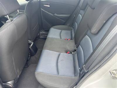 2019 Toyota Yaris LE   - Photo 34 - Hesston, PA 16647