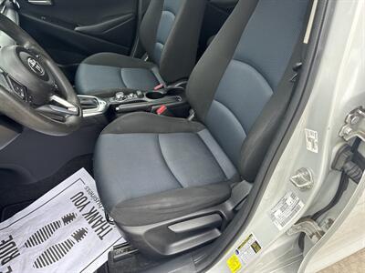 2019 Toyota Yaris LE   - Photo 25 - Hesston, PA 16647