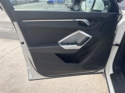 2021 Audi Q3 quattro Premium 40 TFSI AWD - Photo 22 - Hesston, PA 16647